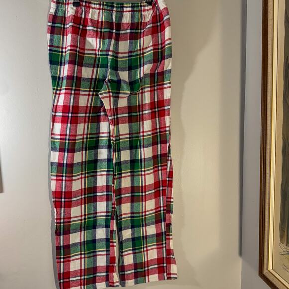 Christmas Plaid Flannel Pajamas Set | Button-Up & Pants (Size S) - Picture 3 of 8